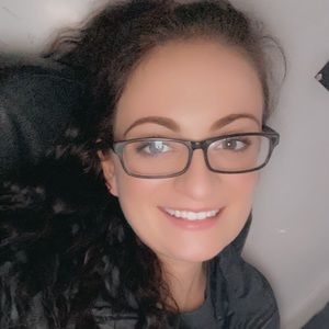 Meet your Posher, Christa